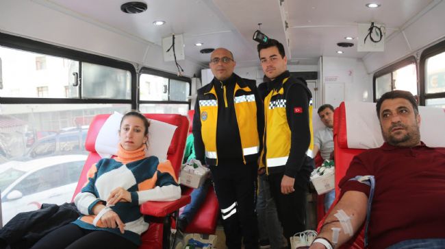 TOROSLAR BELEDİYESİNDEN KAN BAĞIŞI KAMPANYASINA DESTEK