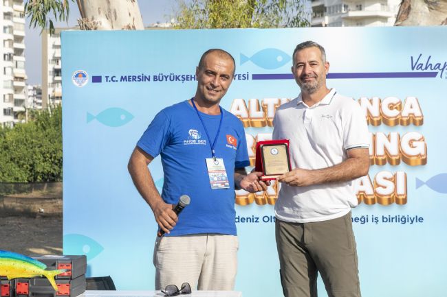  6. Altın Kanca Surfcasting Turnuvası tamamlandı