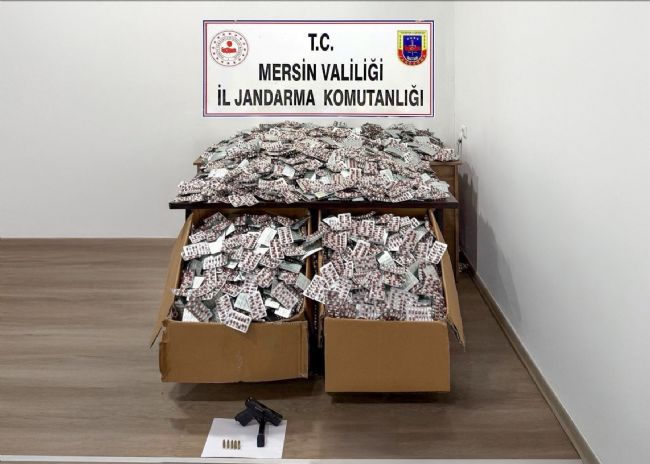 Mersin’de 448 bin adet hap ele geçirildi: 4 tutuklama