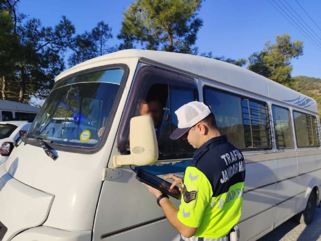 Jandarmadan okul servislerinde sıkı denetim