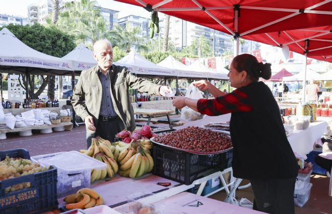Kadın üreticilerin el emeği ürünleri 'Hasat Pazarı'nda