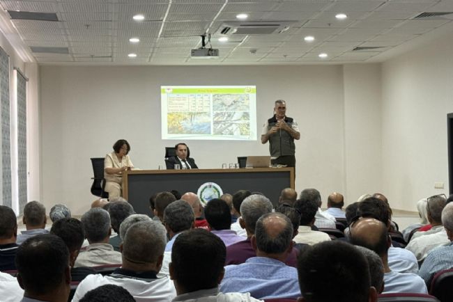 Mersin’in batı ilçelerinde yangın alarmı!