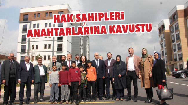 MERSİN'DEKİ TOKİ KONUTLARININ HAK SAHİPLERİ ANAHTARLARINA KAVUŞTU