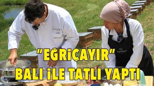 İTALYAN ŞEF DÜNYA BİRİNCİSİ BALLA TATLI YAPTI