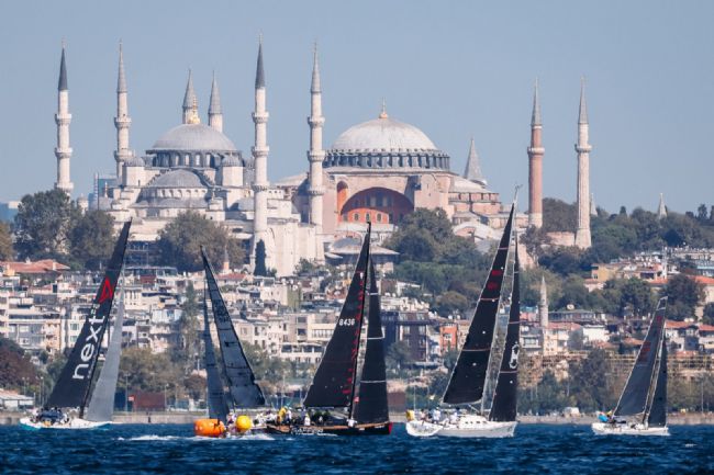 DENİZANALARI KADIN YELKEN TAKIMINA BİR ÖDÜL DAHA!