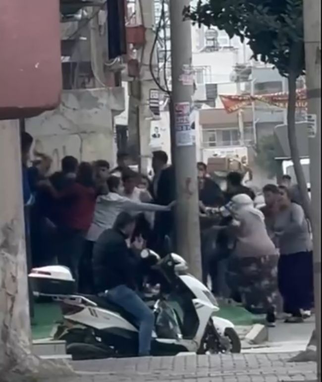 Yol Verme Kavgası Sokağa Taştı