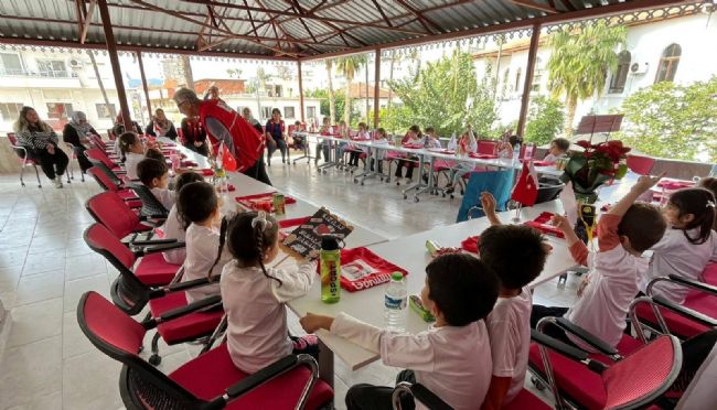Anamur'da miniklerden 'Kızılay Haftası' etkinliği