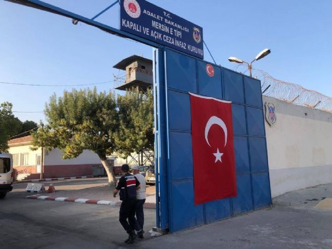“JANDARMA 16 YILDIR ARANAN CİNAYET ŞÜPHELİSİNİ YAKALADI”