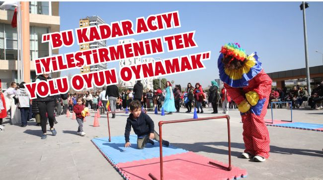 DEPREMZEDE ÇOCUKLARIN PSİKOLOJİSİ OYUNLARLA DÜZELTİLMEYE ÇALIŞILIYOR