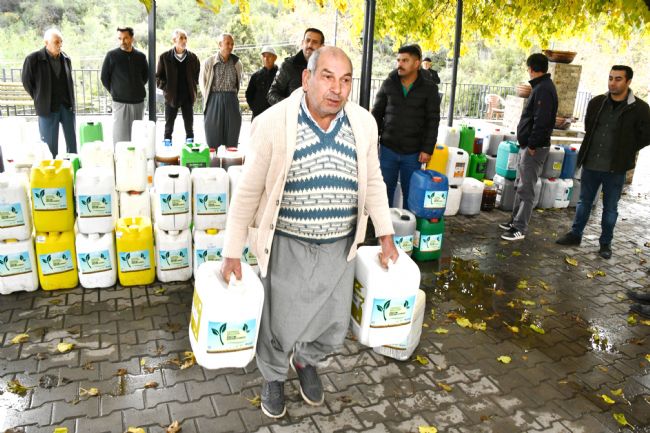 Yenişehir’den organik solucan gübresiyle üreticiye destek