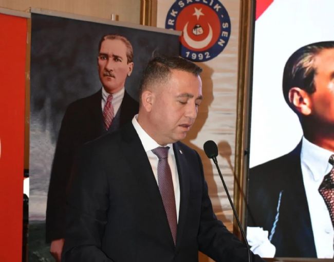Türk Sağlık-Sen Mersin Şubesi'nde Halil Vural güven tazeledi