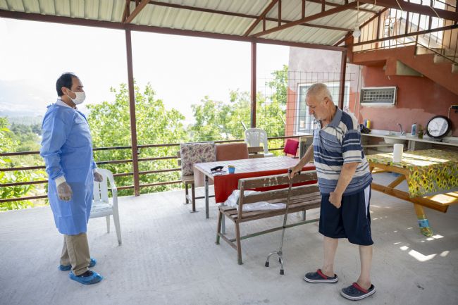 BÜYÜKŞEHİR İLE VATANDAŞIN HAYATI KOLAYLAŞIYOR