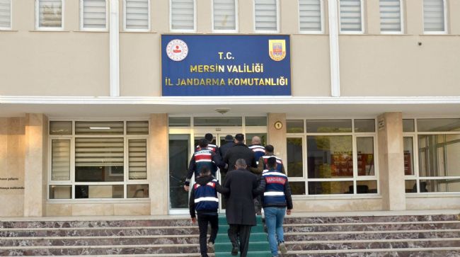 MERSİN'DE DEAŞ OPERASYONU: 3 GÖZALTI