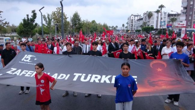 Mersin 15 Temmuz’da tek yürek oldu