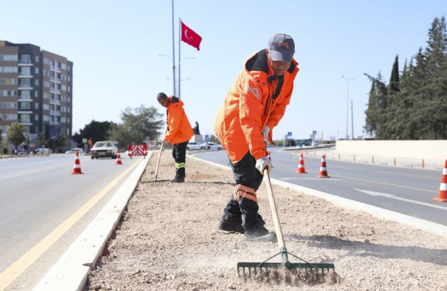 MERSİN BÜYÜKŞEHİR’DEN ‘AĞAÇLANDIRMA KAMPANYASI’