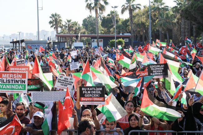 Mersin'de 'Büyük Filistin Mitingi' düzenlendi
