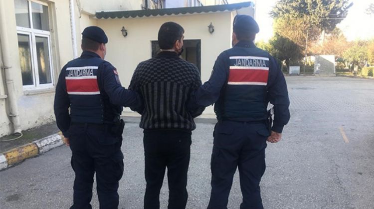DOLANDIRICILIK SUÇUNDAN ARANAN ŞAHIS MERSİN’DE GÖZALTINA ALINDI