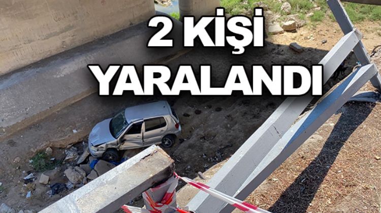 OTOMOBİL KÖPRÜDEN DÜŞTÜ