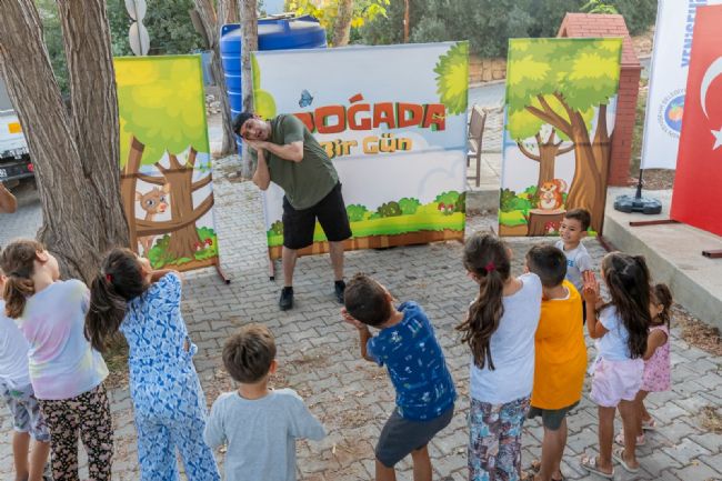 Yenişehir Belediyesi çocukları sanatla buluşturuyor