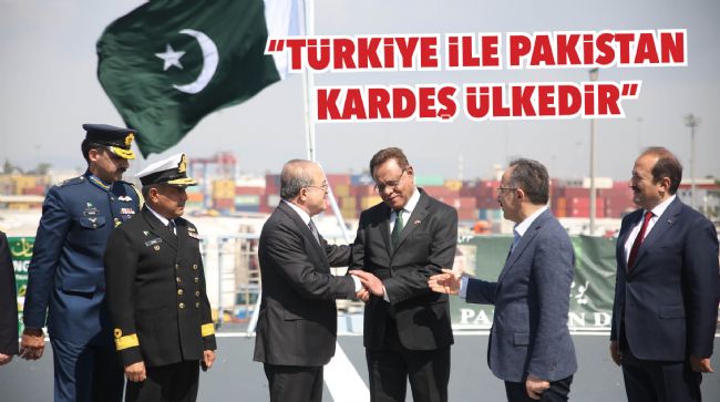 PAKİSTAN MİLLİ GÜNÜ, MERSİN'DE YARDIM GEMİSİNDE KUTLANDI