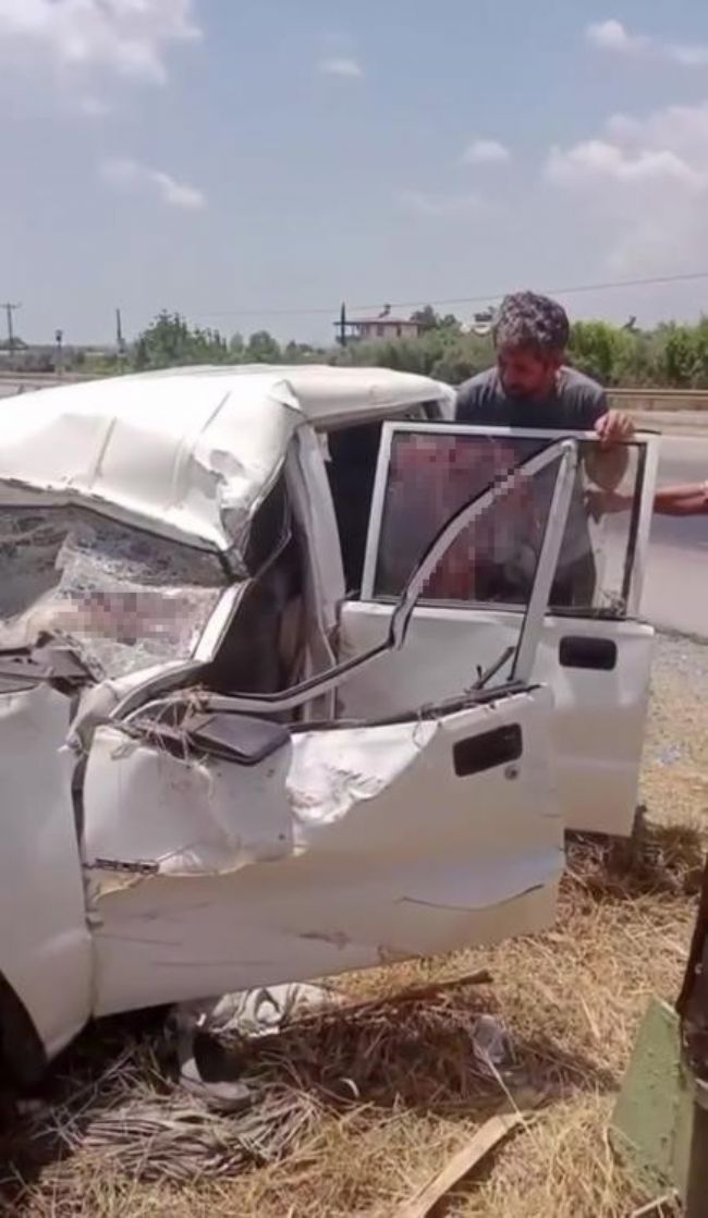 Tarsus'ta kaza: 5 yaralı