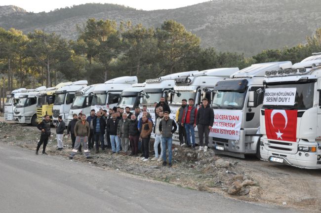 Mersin Silifkeli kamyonculardan taşeron tepkisi