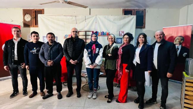 Tiyatro Gösterisi Büyük İlgi Gördü