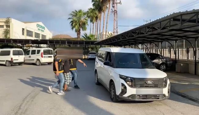 Mersin'de 39 yıl hapisle aranan cezaevi firarisi yakalandı