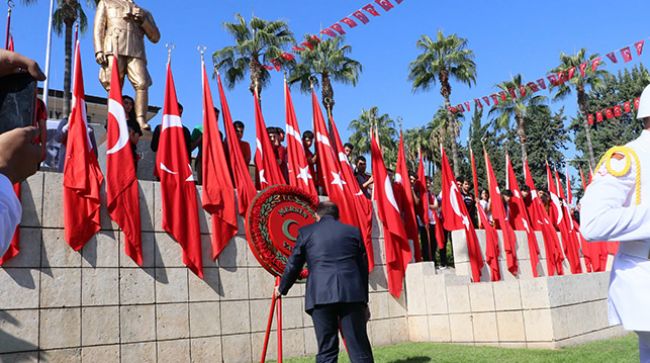 MERSİN’DE KUTLAMALAR BAŞLADI