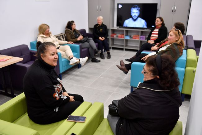 'Hanım Evi', kadınların sosyalleştiği merkez haline geldi