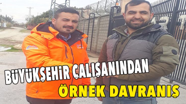 CÜZDANI SAHİHİBİNE TESLİM ETTİ