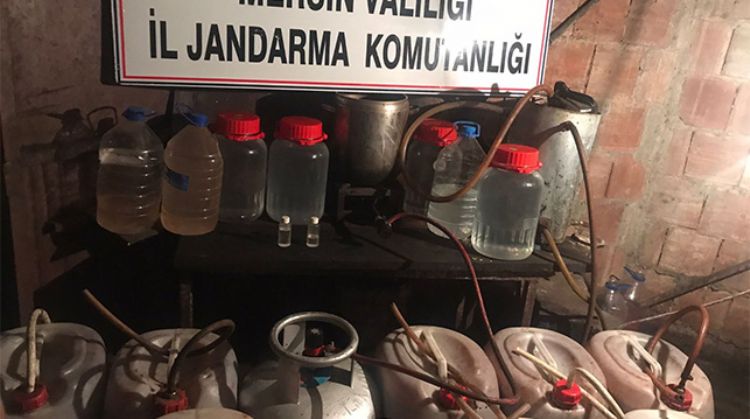 TOROSLAR’DA, 336 LİTRE SAHTE İÇKİ ELE GEÇİRİLDİ