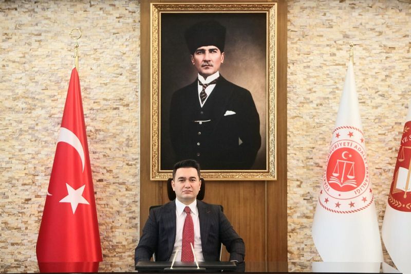MERSİN CUMHURİYET BAŞSAVCISI YASİN EMRE GÖREVİNE BAŞLADI