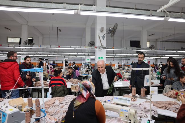 Başkan Gültak, tekstil çalışanlarıyla buluştu