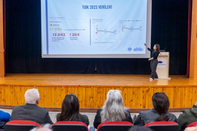 Yenişehir Belediyesi Aileleri Bilinçlendiriyor