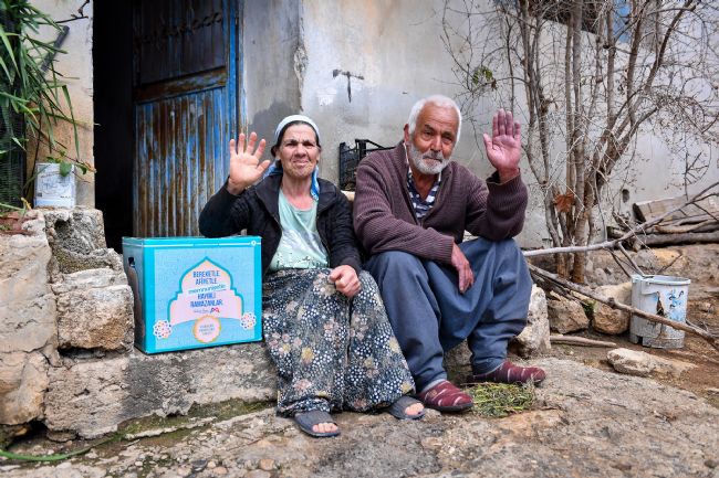 Ramazan dayanışma paketi ulaştıracak