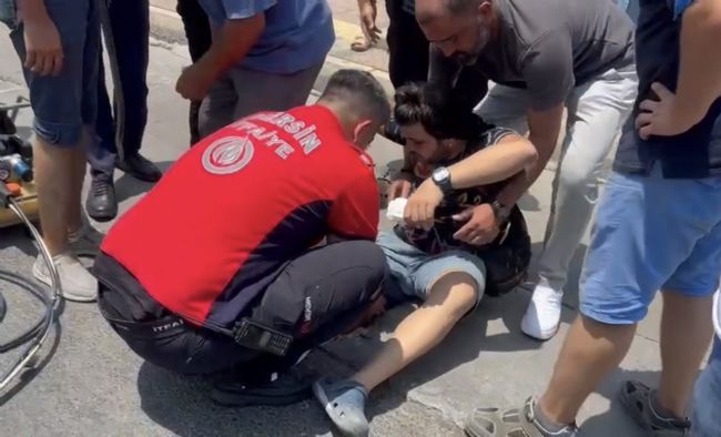 Mersin’de bacağı mazgala sıkışan genci itfaiye kurtardı
