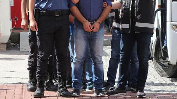 FETÖ’YE OPERASYON: 17 GÖZALTI