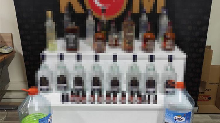 SİLİFKE’DE DÜZENLENEN OPERASYONDA 39 LİTRE SAHTE İÇKİ ELE GEÇİRİLDİ