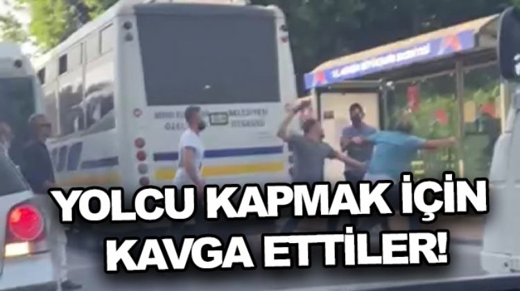 TARSUS’TA OTOBÜSLER YOLCU KAPMA KAVGASI YAPTI!