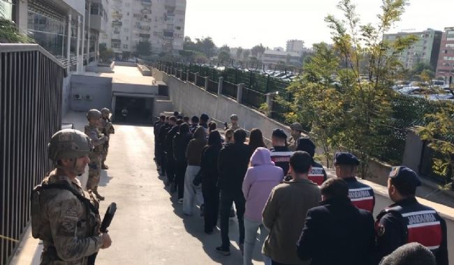 Mersin merkezli 9 ilde yasa dışı bahis operasyonu: 4'ü hakem 40 şüpheli adliyeye sevk edildi