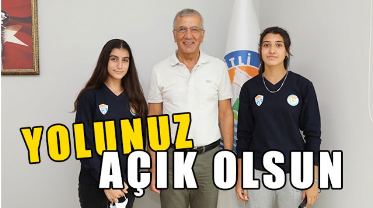 VOLEYBOLCULARDAN SEVİNDİREN HABER