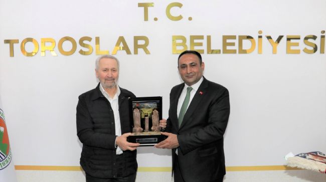 ESKİ BAKAN ÇAĞLAYAN: "BİZİM DAVAMIZ KUTLU BİR DAVADIR"