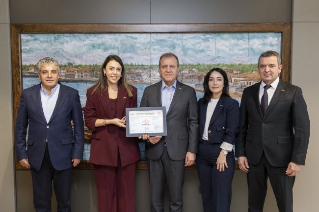 Mersin Büyükşehir Belediyesi, vatandaş memnuniyetini 'TS ISO 10002 Belgesi' ile taçlandırdı