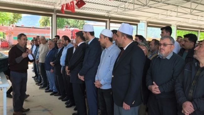 Müftü Yaşar’ın Annesi Dualarla Uğurlandı