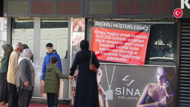 Mersin’de Dolandırıcı Kuyumcudan Şaşırtan Pankart Açıklaması