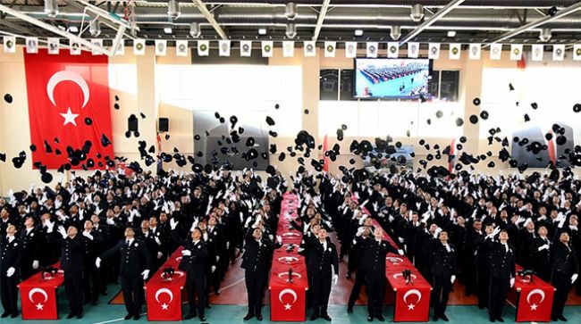 POMEM, 27. DÖNEM MEZUNLARINI VERDİ