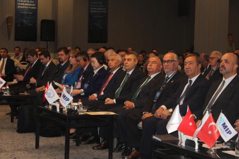 Mersin’de limanların geleceği masaya yatırıldı