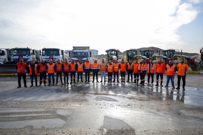 BÜYÜKŞEHİR OLUMSUZ HAVA KOŞULLARINA KARŞI 7/24 GÖREVE HAZIR
