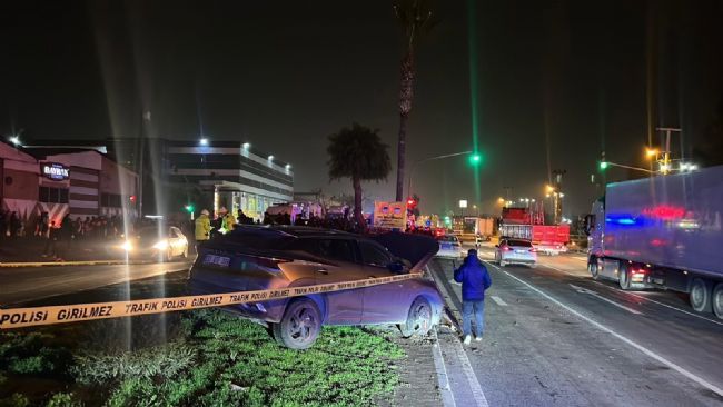 Mersin'de yaya geçidindeki kazada ölenlerin sayısı 4'e yükseldi